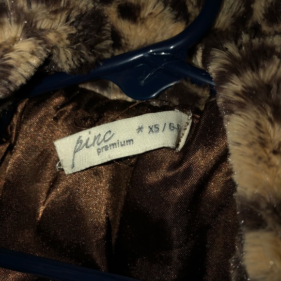 One girls jacket and vest size 6x - Picture 5 of 5